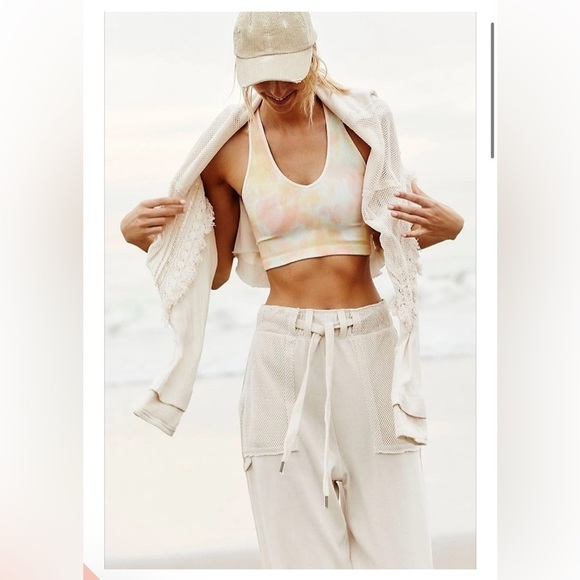 FP Movement by Free People Tops - ❤️Free people movement Women's Rainbow Free Throw Crop size L $57USD